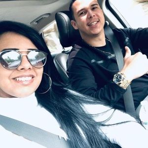 Meet your Posher, Aline